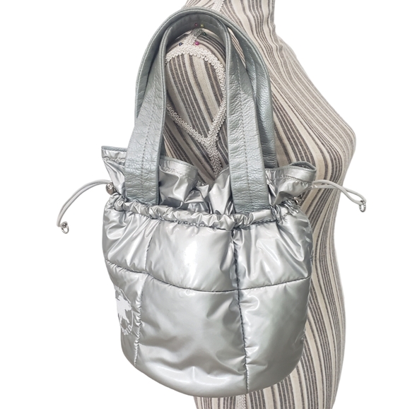 Hunting World Handbags - Hunting World Puffer Quilted Shoulder Handbag Silver Handbag Vintage